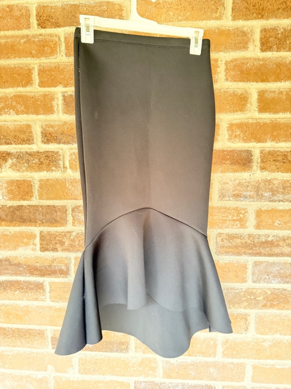 Windsor Black Asymmetrical Flounce Hem Skirt